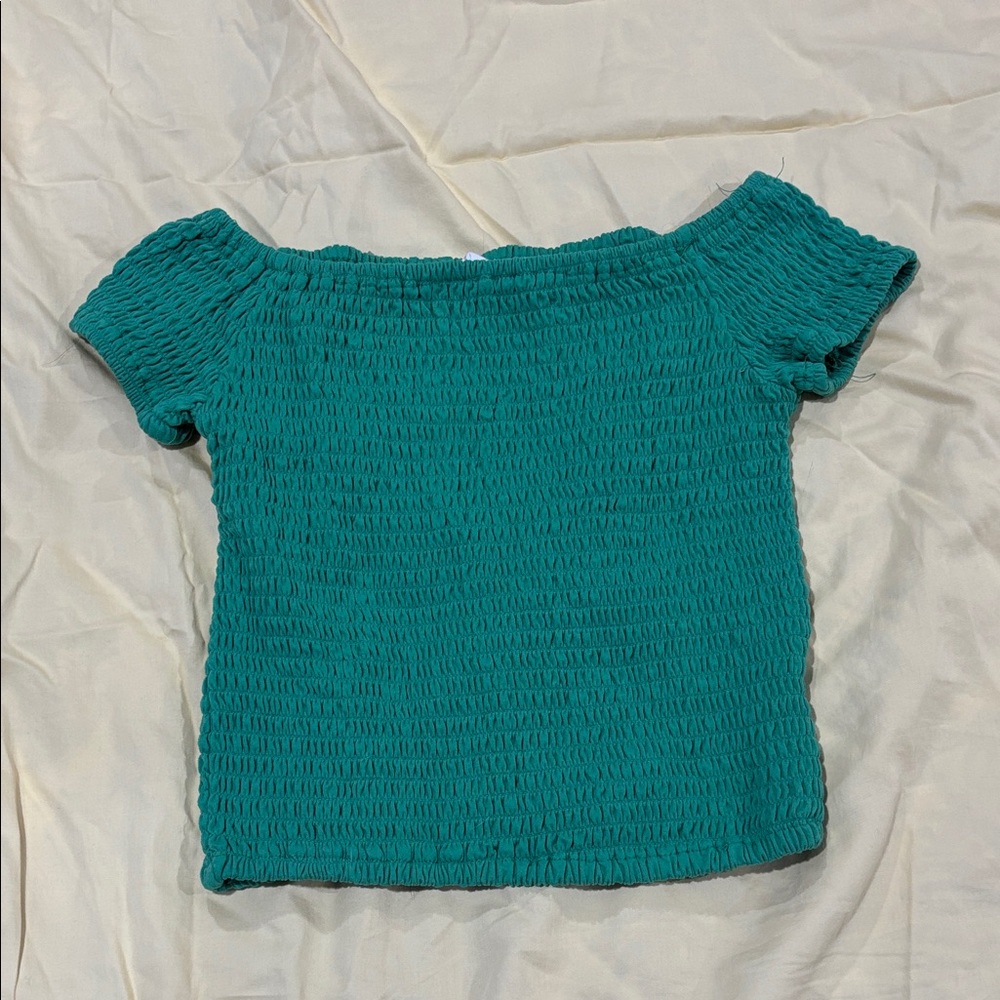 Urban Heritage Green Off-Shoulder Crop Top